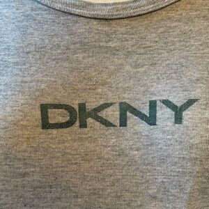 DKNY  Vintage T-shirt